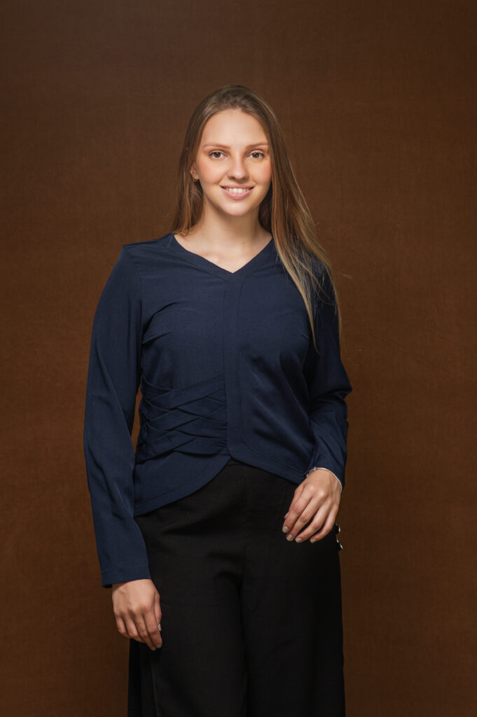Blusa detalhes marinho